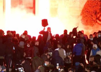 Sot Klodin, nesër ty dhe mua – Σήμερα ο Κλόντι, αύριο εσύ κι εγώ