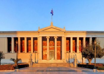 Τι συμβαίνει τελικά με το όριο σπουδών φοίτησης του νομοσχεδίου Κεραμέως;