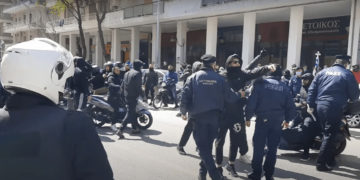 Καταγγέλλουμε την φασιστική επίθεση ενάντια στον ΕΚΧ «Σχολείο»