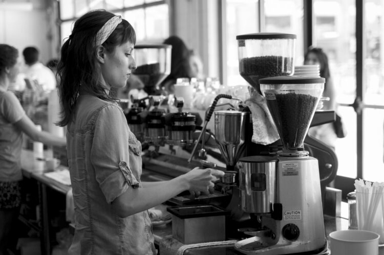 Η διαδικασία καθορισμού του κατώτατου μισθού