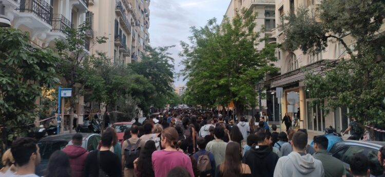 Έξω τα ΜΑΤ από το ΑΠΘ