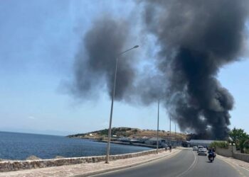 Φωτία στο Καρά Τεπέ και αποκλεισμός προσφύγων στον Έβρο