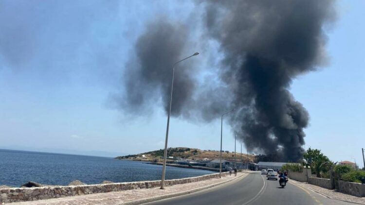 Φωτία στο Καρά Τεπέ και αποκλεισμός προσφύγων στον Έβρο