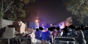 Αλληλεγγύη στους κατοίκους της δομής του Ελαιώνα