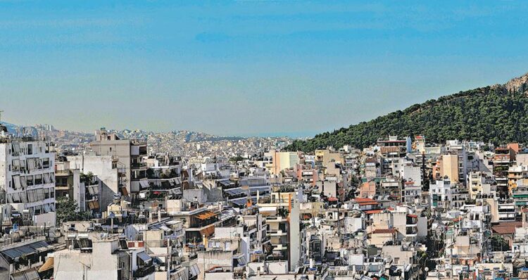 «Κόκκινα» δάνεια, πλειστηριασμοί και το ελληνικό αναπτυξιακό μοντέλο