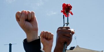 Η Πρωτομαγιά δεν είναι αργία, είναι απεργία!