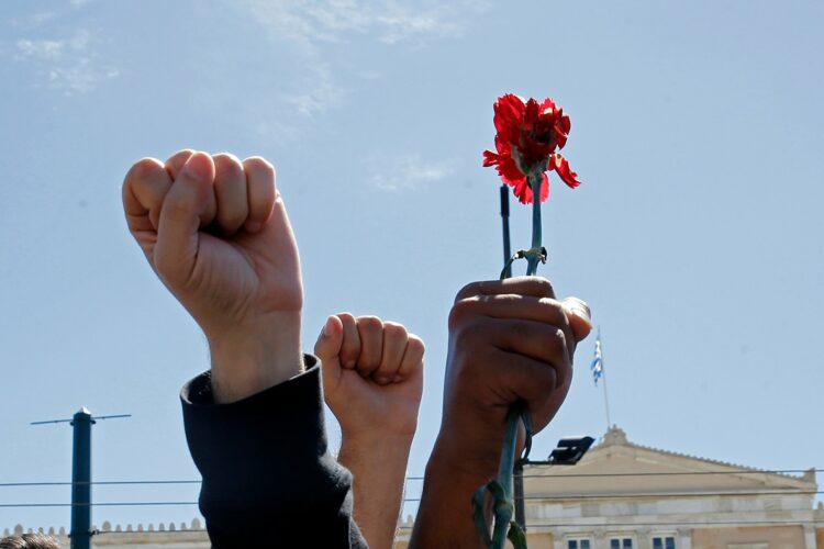 Η Πρωτομαγιά δεν είναι αργία, είναι απεργία!