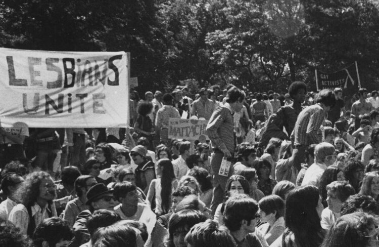 Τα δικά μας Pride (A queer eye for the leftist guy)