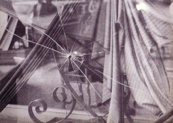 Πενήντα χρόνια πέρασαν και το “Πολυτεχνείο” εξακολουθεί να διατηρεί στο ακέραιο τα πολιτικά του γνωρίσματα.