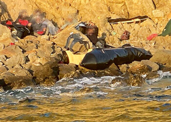 Ελληνικό κράτος: Να πεθαίνουν έξω από τα σύνορα μας!