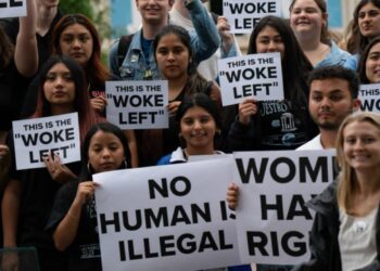 Γιατί η αριστερά δεν έχει παραγίνει «woke»* και γιατί αυτό δεν θα ήταν πρόβλημα