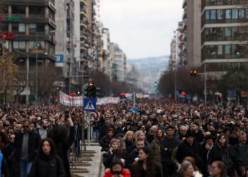 Νέα – και παλιά- μαθήματα και ερωτήματα μπροστά στην ιστορική 28η Φλεβάρη