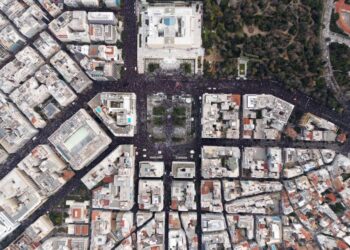 Τίποτα δεν μοιάζει λιγότερο πιθανό από μια εξέγερση αλλά τίποτα δεν είναι περισσότερο αναγκαίο