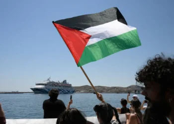 Η Σύρος έδειξε τον δρόμο: Η αλληλεγγύη στην Παλαιστίνη δεν φιμώνεται, δεν ποινικοποιείται!