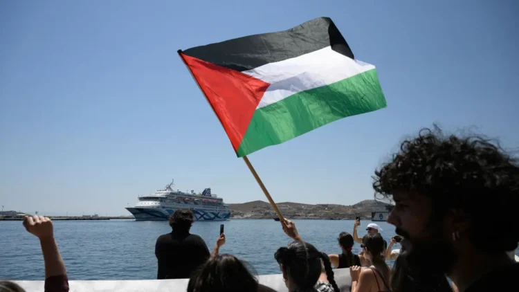 Η Σύρος έδειξε τον δρόμο: Η αλληλεγγύη στην Παλαιστίνη δεν φιμώνεται, δεν ποινικοποιείται!