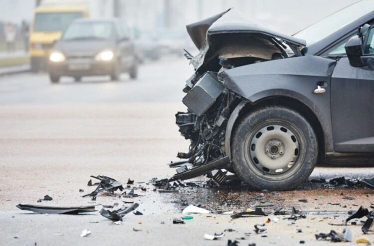 Γιατί πεθαίνουμε στους δρόμους;